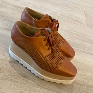 Stella McCartney brown woven platform shoes